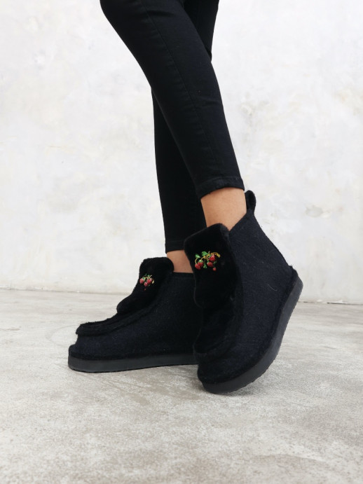the Classics x Земляничка [black]